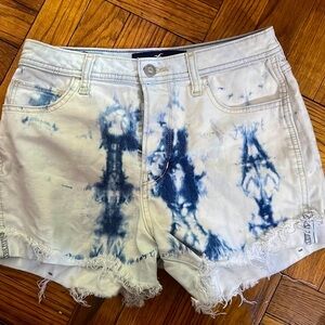 Hollister high-rise boyfriend shorts size:28